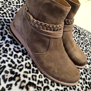 Size 10 Earth Ankle Boots Brown Moto/Walking Dead